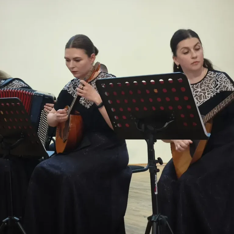 💥🎶10 июня в Лидском музыкальном колледже состоялся концерт Лауреата международных и республиканских конкурсов ансамбля 🪗
