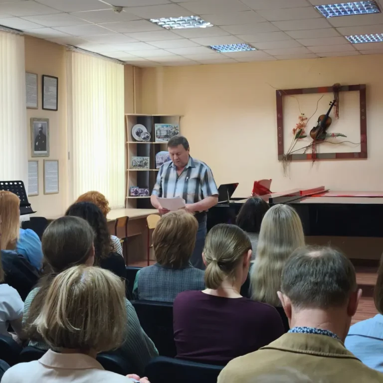 💥11 июня в Лидском музыкальном колледже, в рамках «Недели нулевого травматизма» и районного Дня охраны труда, состоялось производственное совещание